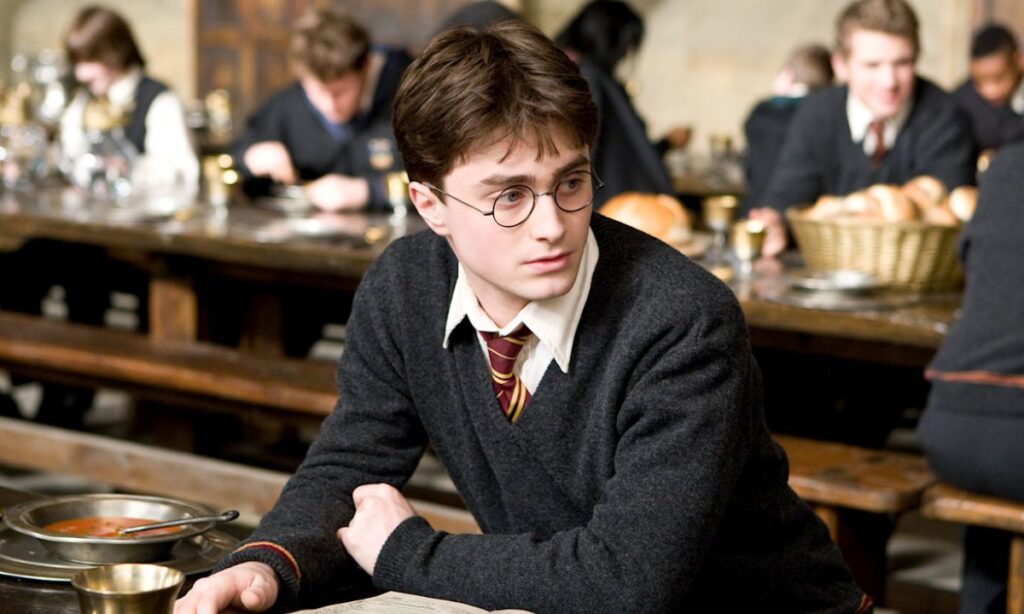 Harry Potter Bookworms Can Ace This Quiz